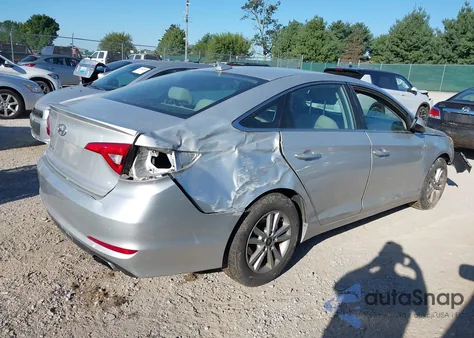 2016 Hyundai Sonata Se z USA, uszkodzony, nr VIN 5NPE24AF7GH328569